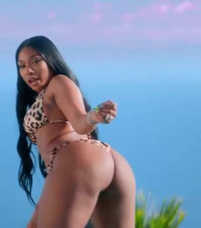 Megan Thee Stallion - All dat