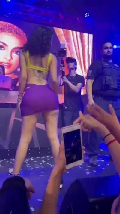 Malu Trevejo Booty Twerking