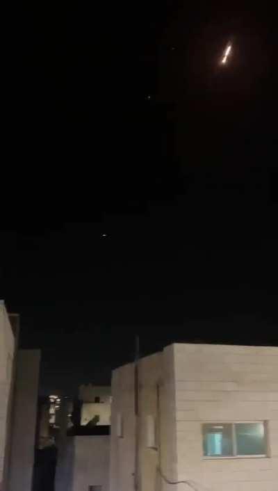 Iranian missiles flying over Mutah,Jordan