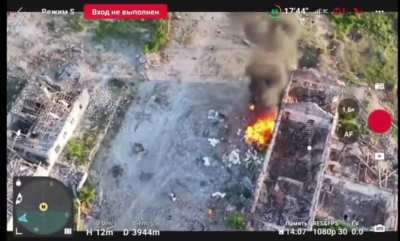 Allegedly two Ukrainian soldiers burning alive after drone drop