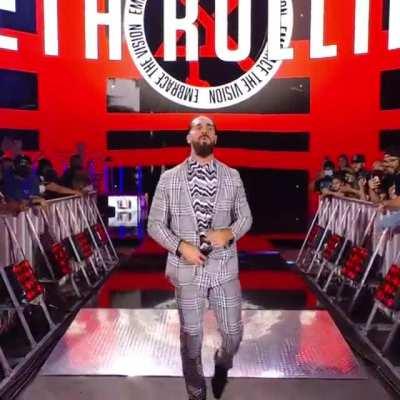 Your thoughts on Seth Rollins & his outfits?