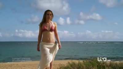 Piper Perabo in Covert Affairs