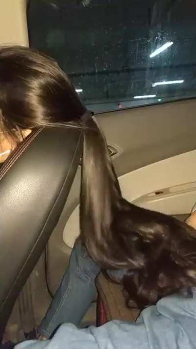 Hairplay in the backseat of a car