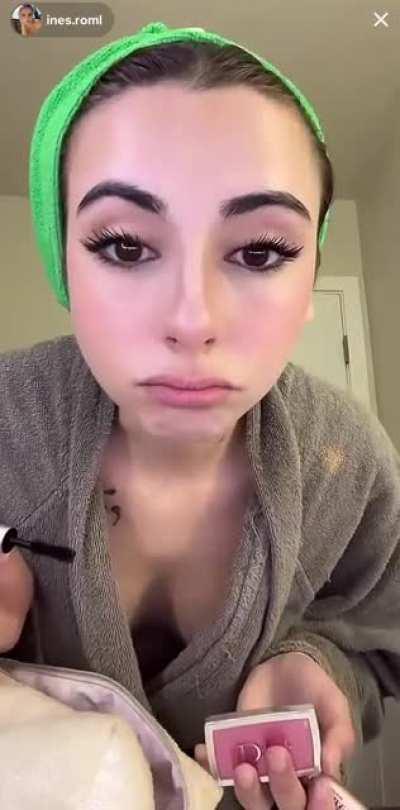 From her livestream 👀