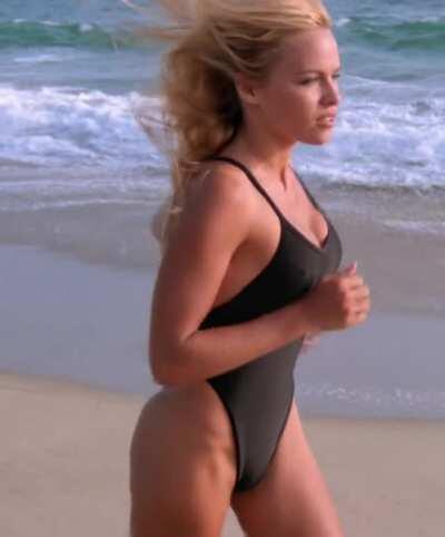 Pamela Anderson running on Baywatch