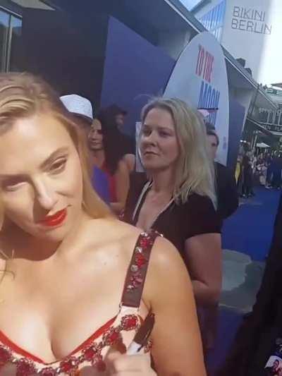 Scarlett Johansson 