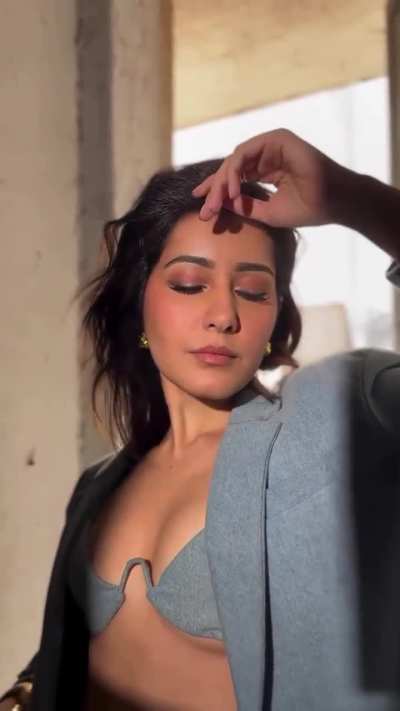 Raashi khanna 