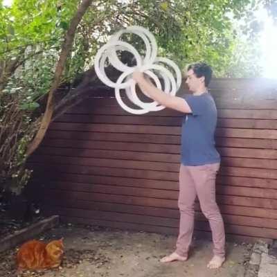 Satisfying ring juggling