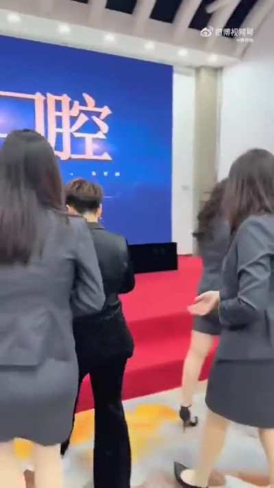 百分之八九十都是离婚的女强人