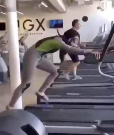 WCGW running on a treadmill in Flippers