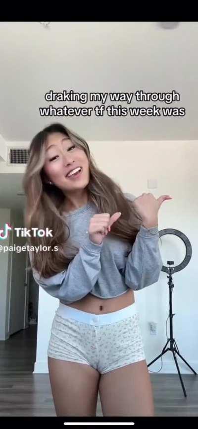 pls tell me someone has the full deleted tiktok clip 