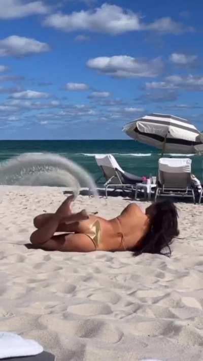 Lily Chee x Playing at the Beach