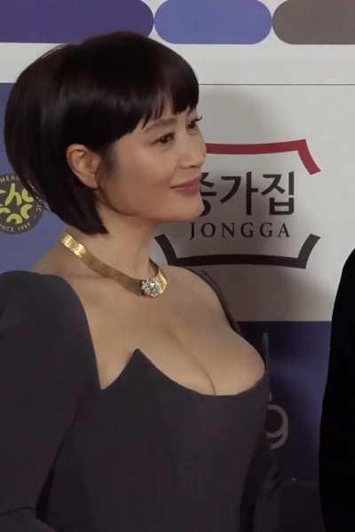 Kim Hye-soo 