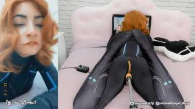 Black Widow cosplayer getting fucked by machine