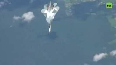 A Su-57 fighter performing a “flat corkscrew