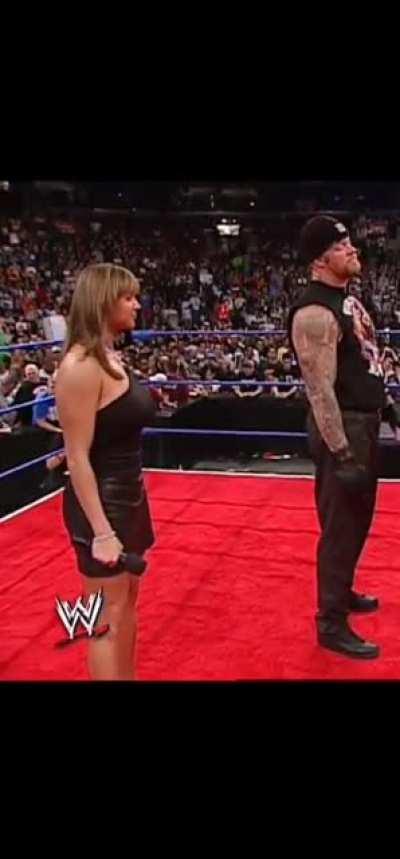 Stephanie mc mcmahon