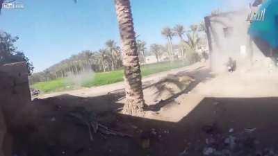 Close quarters battle between IS militants and iraqi army in anbar province