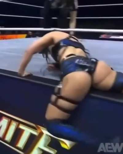 wrestling_jiggles