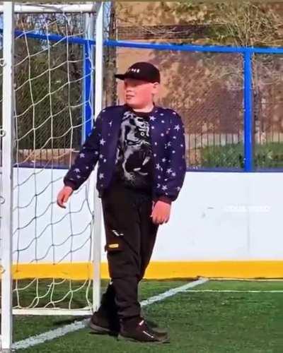 HMF while I’m goalkeeping