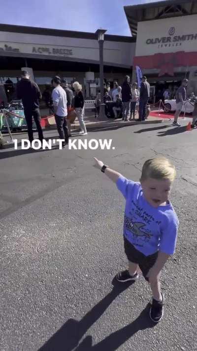 Come on dad, let's look at every race car 🏎️