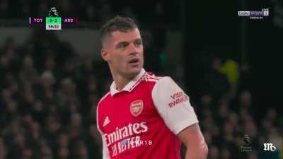 Xhaka and Conte getting into it