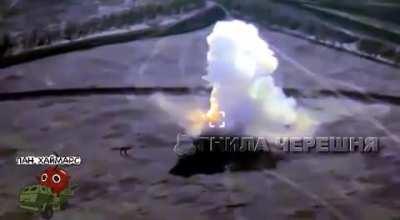 M270/M142 HIMARS hits and destroys a Russian Buk air defense system with a tungsten round strike (Zaporizhzhia front)