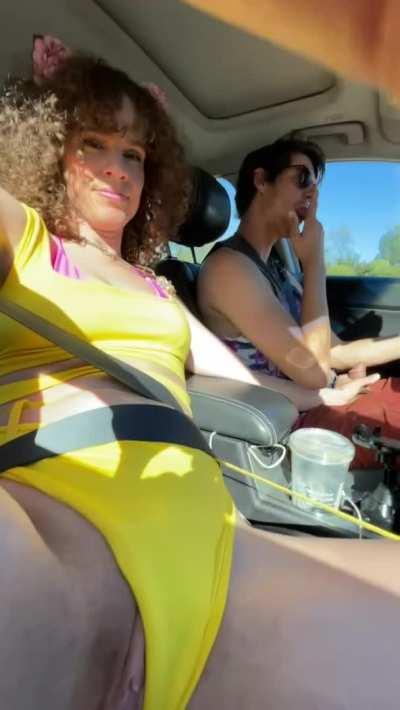 We have fun on road trips. [MF] MILF yes tons of peeps honked!