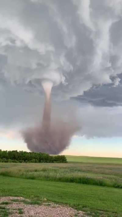 Tornado footage captured by Annie Kuxhaus