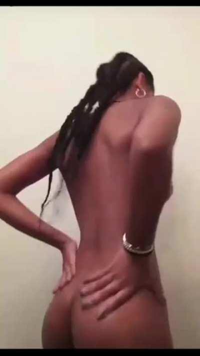 🔥 SHOPPERS ONLY ! . If you need a young ebony and latino vi...