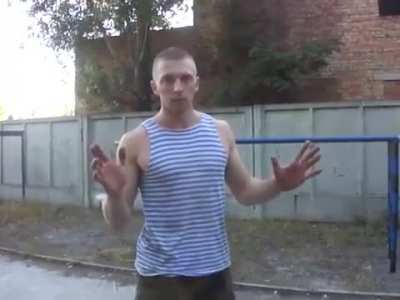 Russian guy demonstrating self-defense technique.