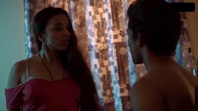 Misti / Mishti / Pallavi Basu HOT Boobs Threesome Kissing Sex Scene In Palang Tod Aadha Adhura Pyaar Ep 02 Ullu