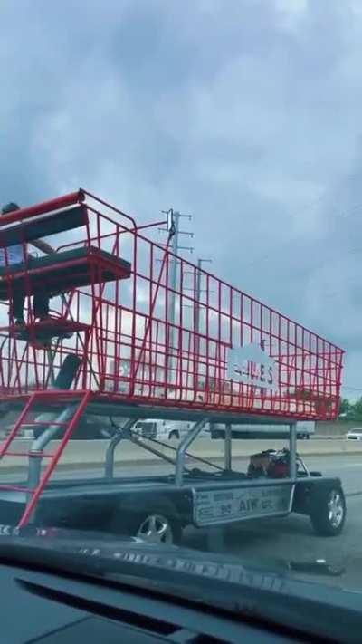 Huge cart spotted on highway