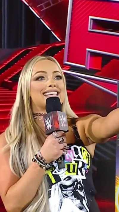 Liv while on the mic on Raw 🎤