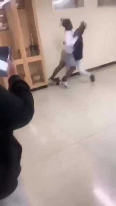 Brutal Highschool Fight idk the context