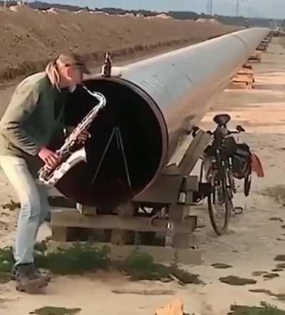 This dude is killing it playing into this pipeline