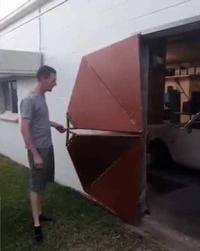 Kinetic door.