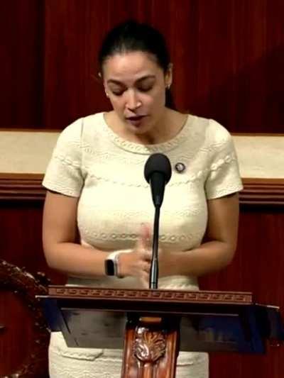 AOC pokies