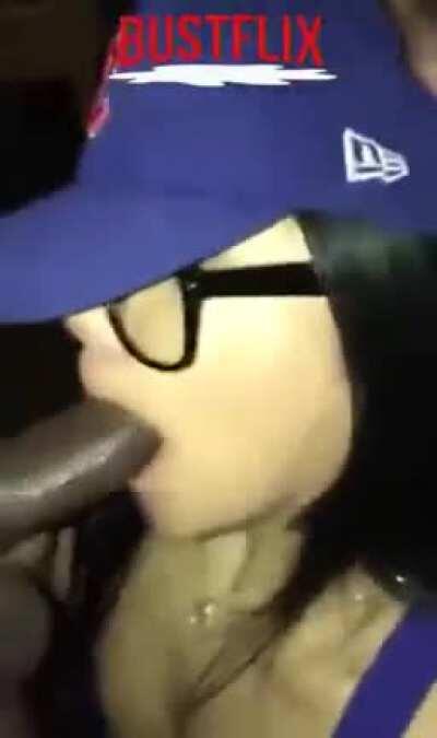 Watch how this hoe keep sucking after he buss! She was eating that nut! Gotta keep bitches like this! 🙌🏾💪🏾