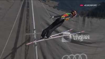 Ski jump 252m