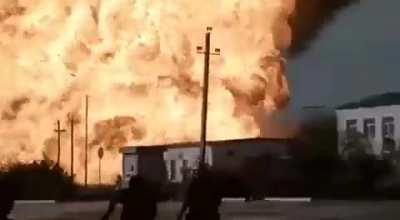 Gas station goes boom, yesterday in Kazakhstan, Atyrau