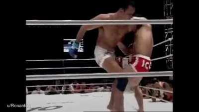 Kazushi Sakuraba messing people up for 60 seconds