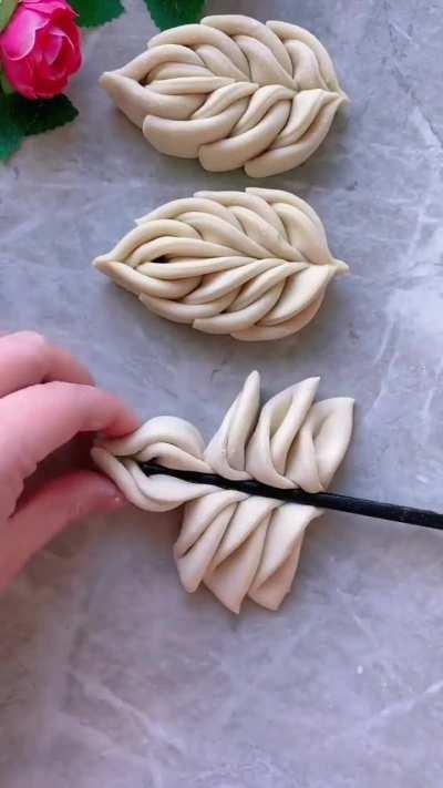 Shaping dough into leaf patterns