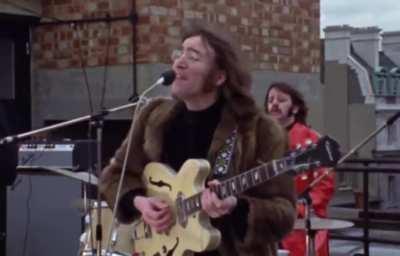 the beatles performing if the joker could beatbox (1969)