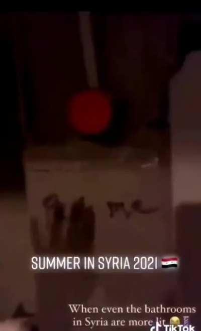 Summer In Syria 2021 (Sanırsın Suriye değil İbiza. Adamlar iç savaşla ne kadar içlerinde nargileci pislik varsa bize kustu. Şimdi kendi ülkelerinde rahat rahat yaşıyorlar)