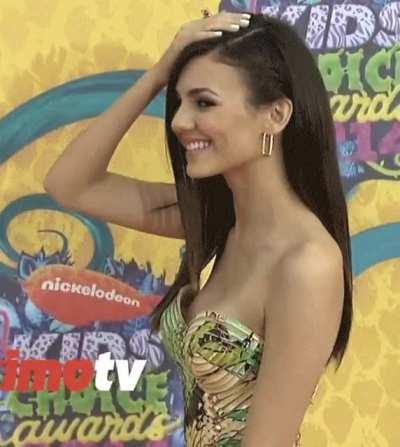 Victoria Justice - the world's slightest nipple slip