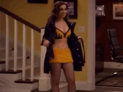 Last Man Standing : Celebs : Mandy Baxter : Imgur : GIF : Gfycat : Television : Molly Ephraim