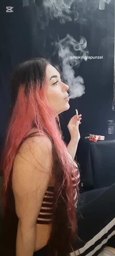 SmokingSexyGirls