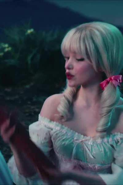 Dove Cameron - Schmigadoon