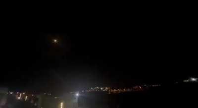 Footage from west bank showing Iranian attack on Israel - 13 April 2024