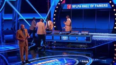 So, can we all agree this is the best Family Feud moment of all-time?